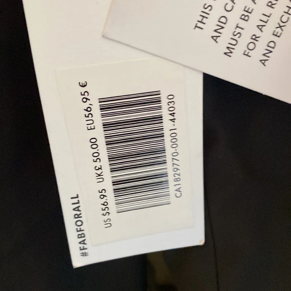 NWT JustFab Tuxedo Jacket Size M - Picture 3 of 7